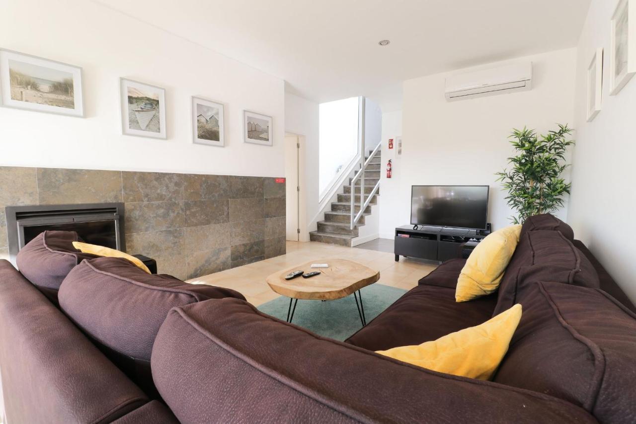 Lovelystay - Divine 3Bdr Duplex House W/ Pool & Garden Patroves Екстер'єр фото