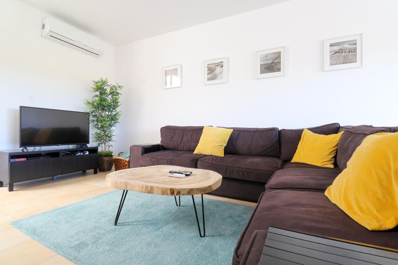 Lovelystay - Divine 3Bdr Duplex House W/ Pool & Garden Patroves Екстер'єр фото
